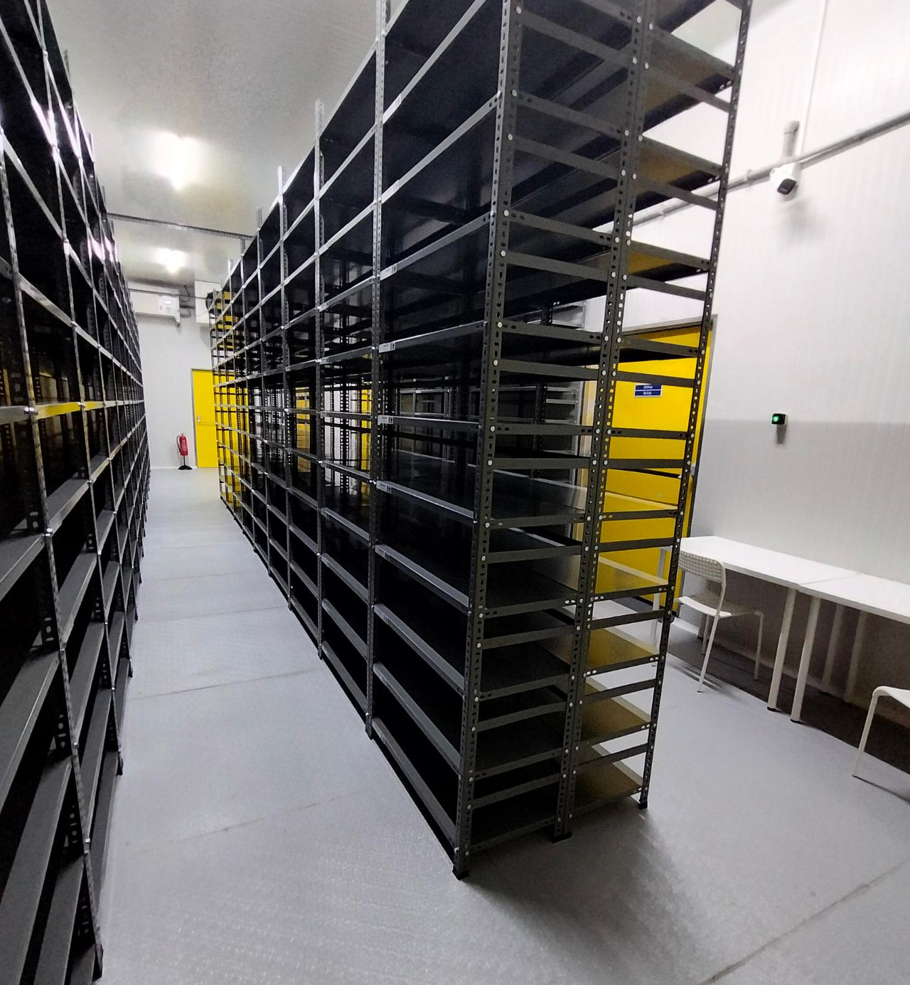 Cold chain storage for clinical trials in Turkiye. Oximio's new Warehouse extension.